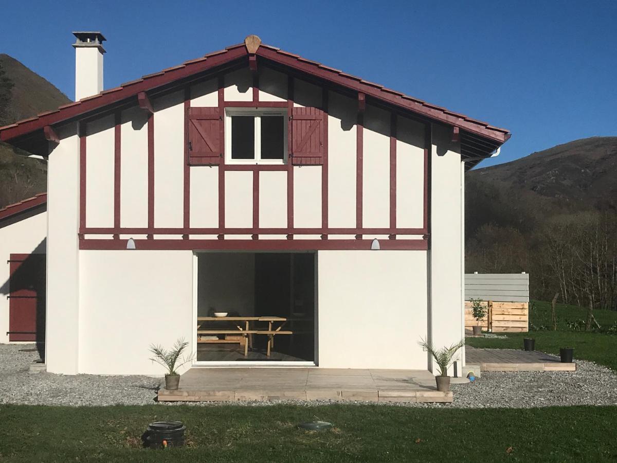 Camp Basque // Maison Erribera // Bidarray Bagian luar foto
